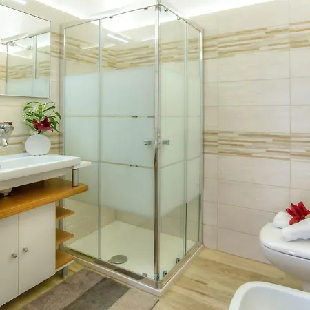 Luna E Sole ローマ